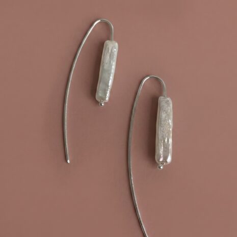 WE1a PEARL LINES EARRINGS WE1a PEARL LINES EARRINGS