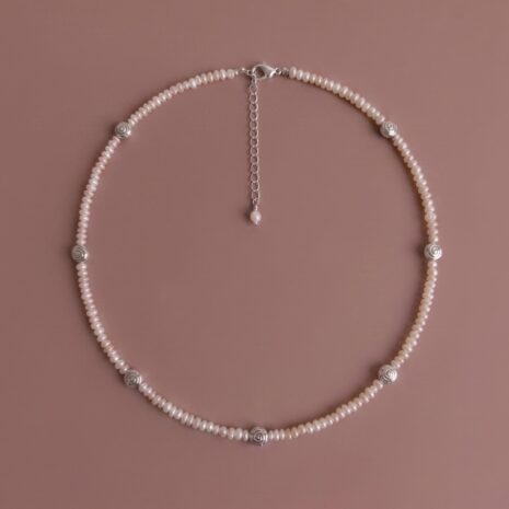 WN17a CALM CIRLCE NECKLACE